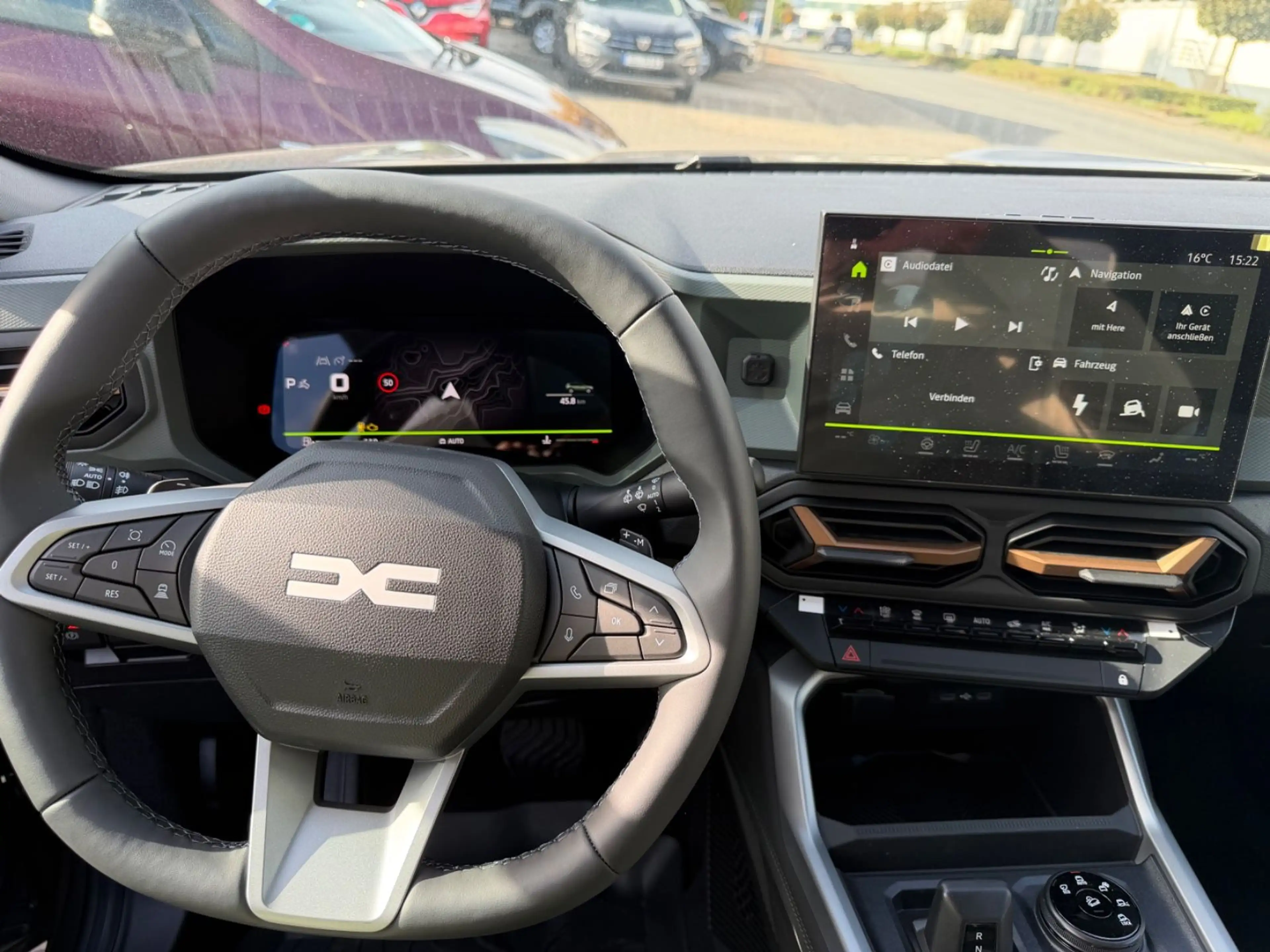 Dacia Bigster Hybrid-G 150 Extreme 4x4 Allrad Glasdach — photo 14