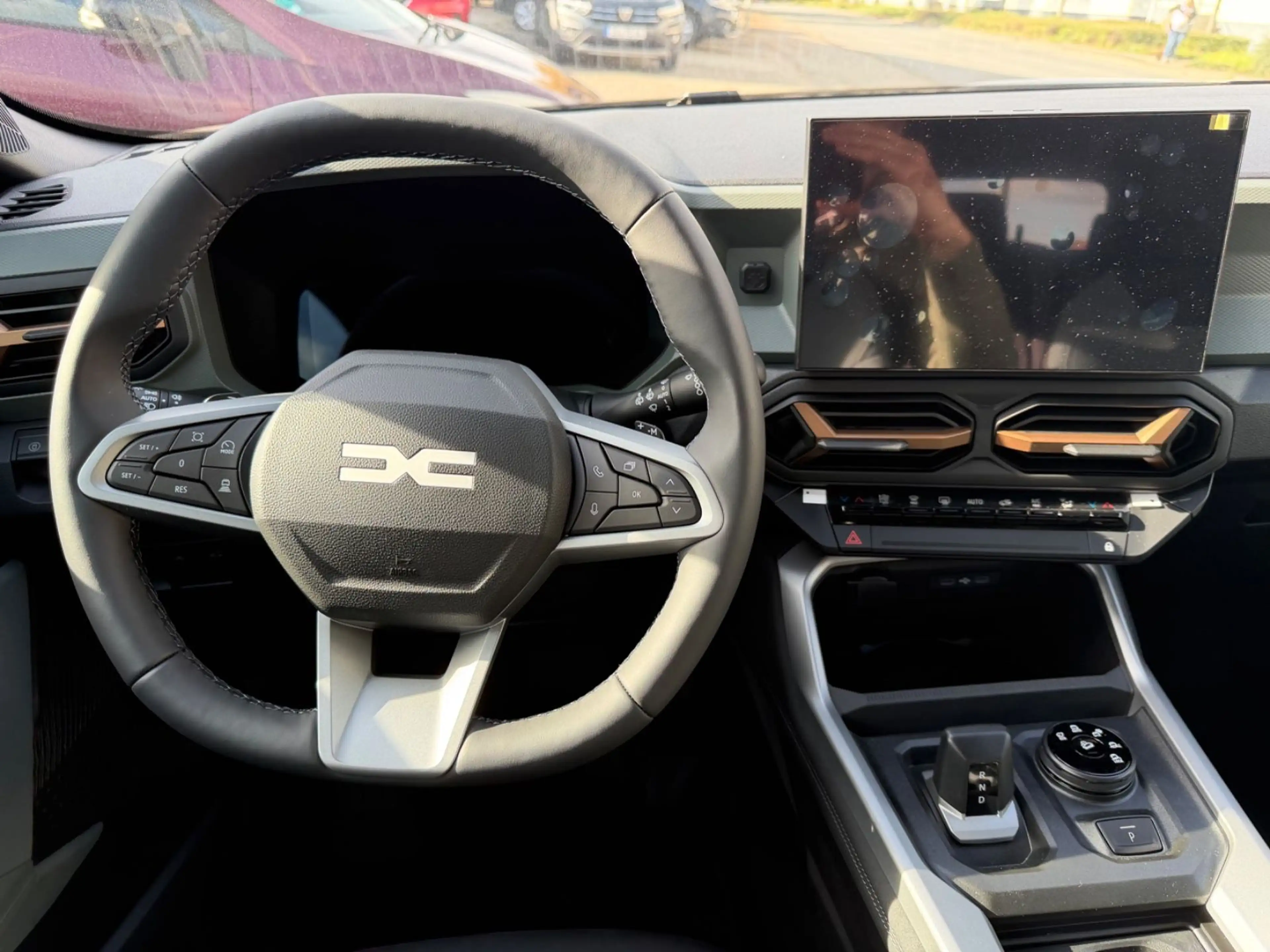 Dacia Bigster Hybrid-G 150 Extreme 4x4 Allrad Glasdach — photo 13