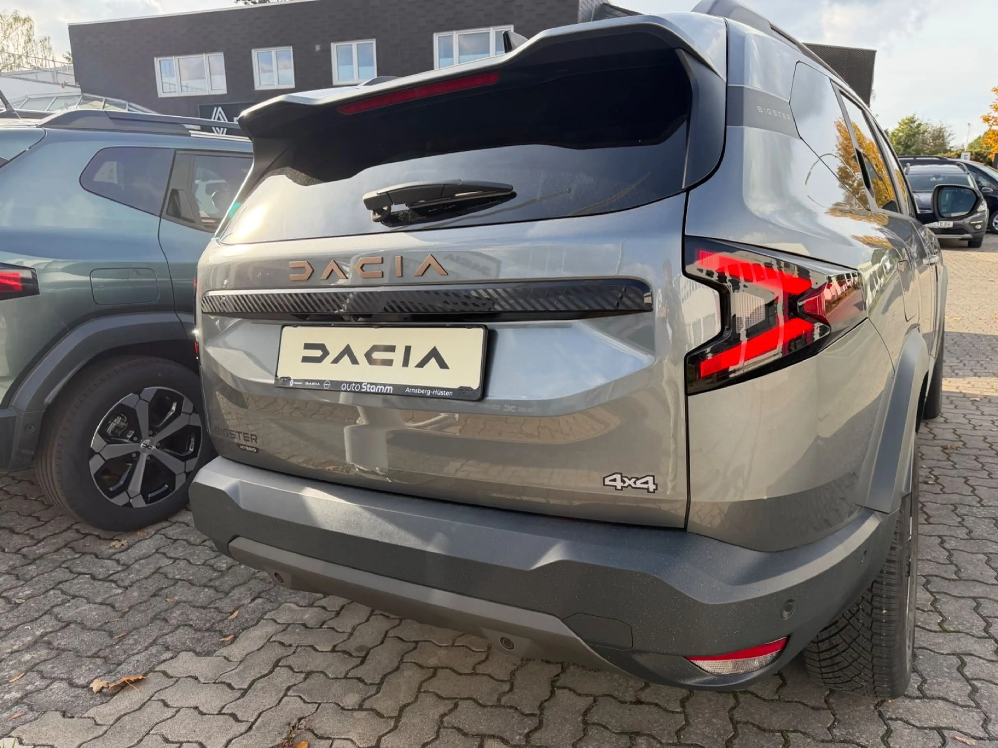 Dacia Bigster Hybrid-G 150 Extreme 4x4 Allrad Glasdach — photo 5