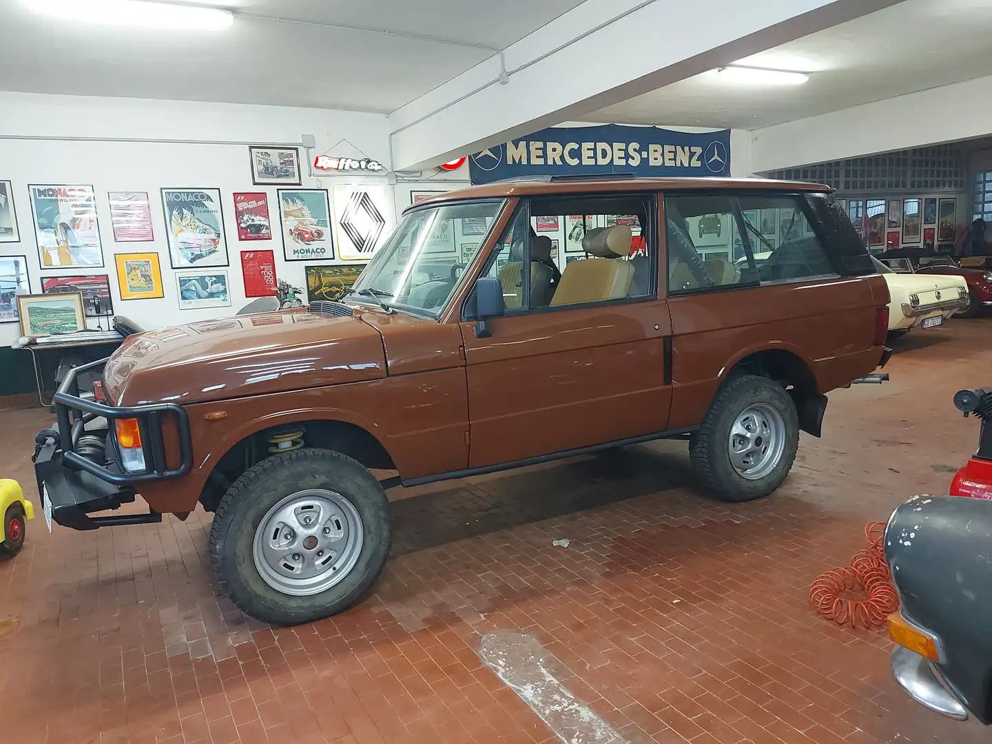 Land Rover Range Rover 3.5 V8 3P Marrone - 2