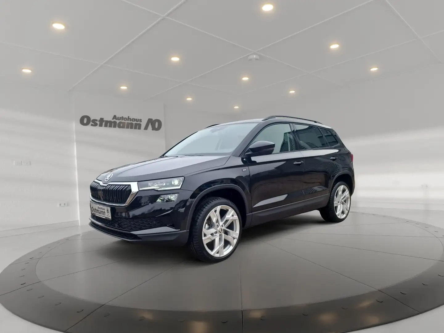 Skoda Karoq 1.5 TSI DSG DRIVE AHK LED PDC Schwarz - 1