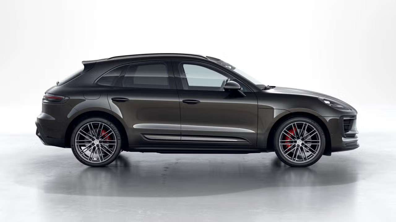 2026 Porsche Macan S AWD alt 5