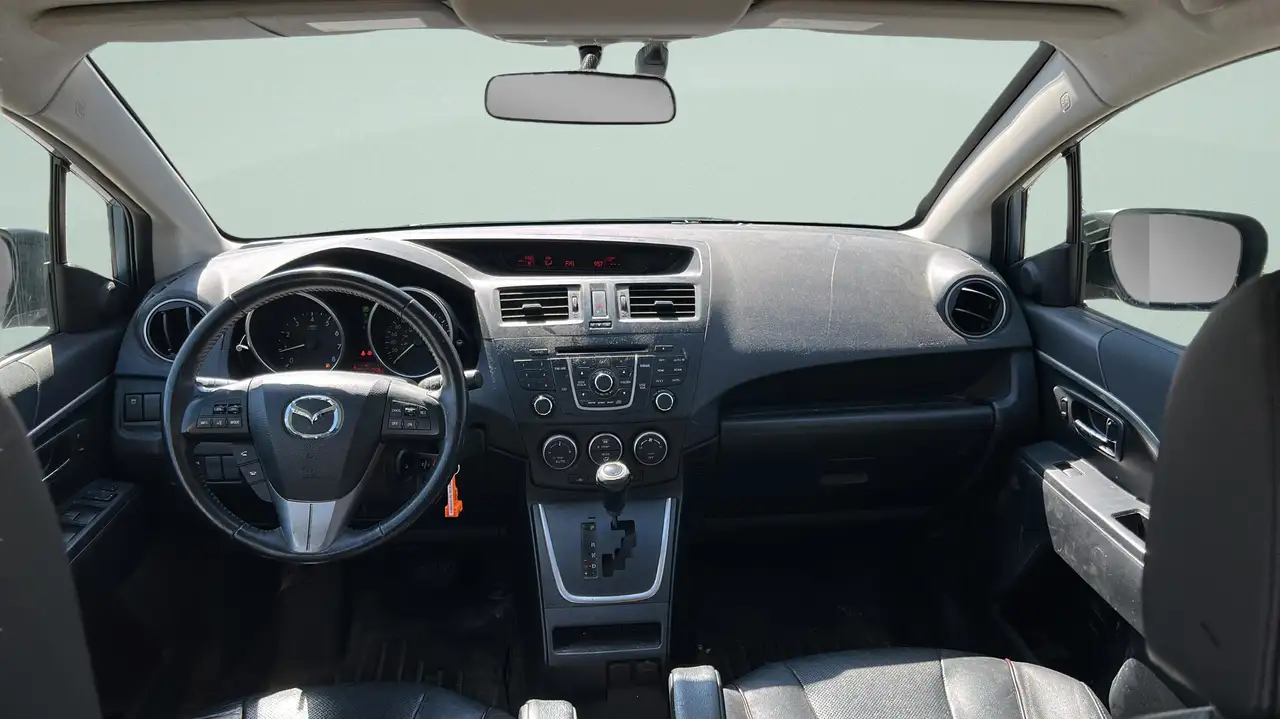 Mazda 5 снимка Mazda 5