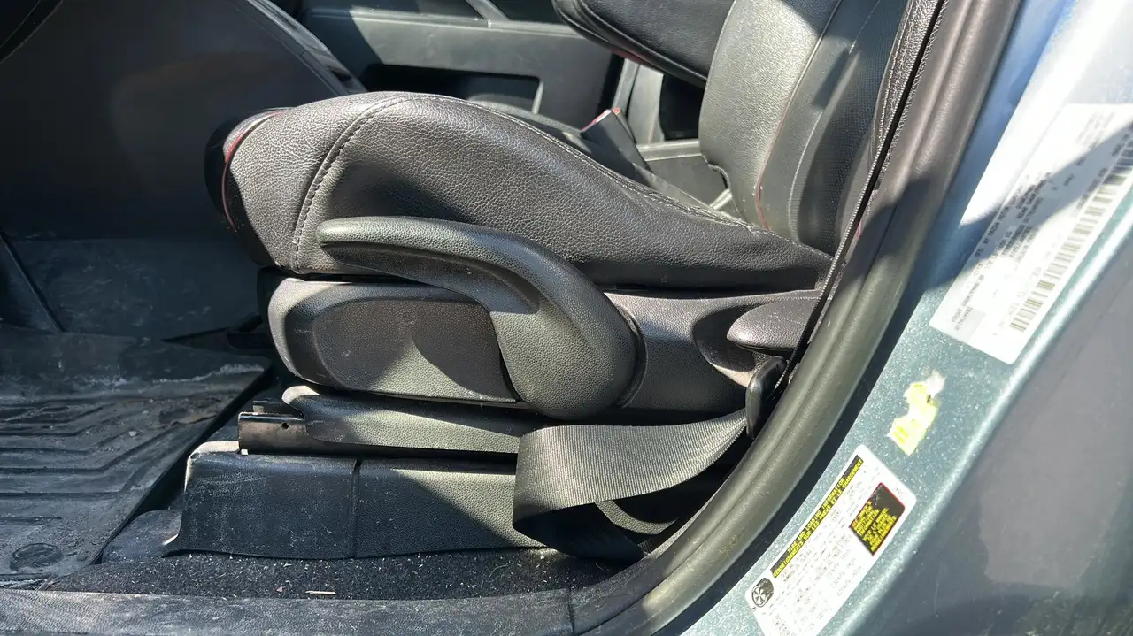 Mazda 5 снимка Mazda 5