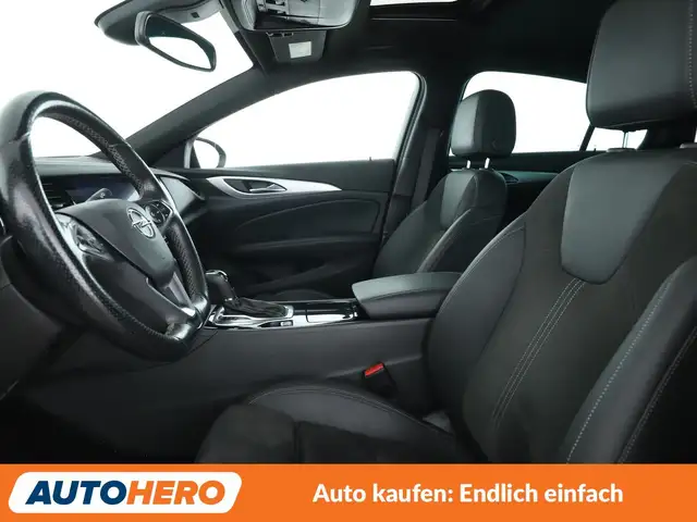 Opel Insignia view 10
