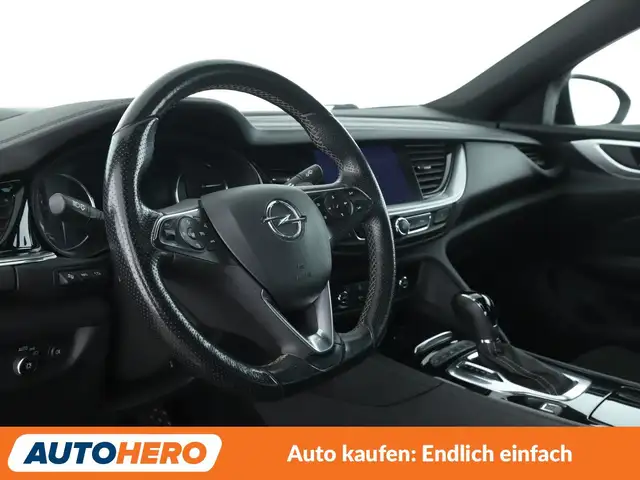 Opel Insignia view 11