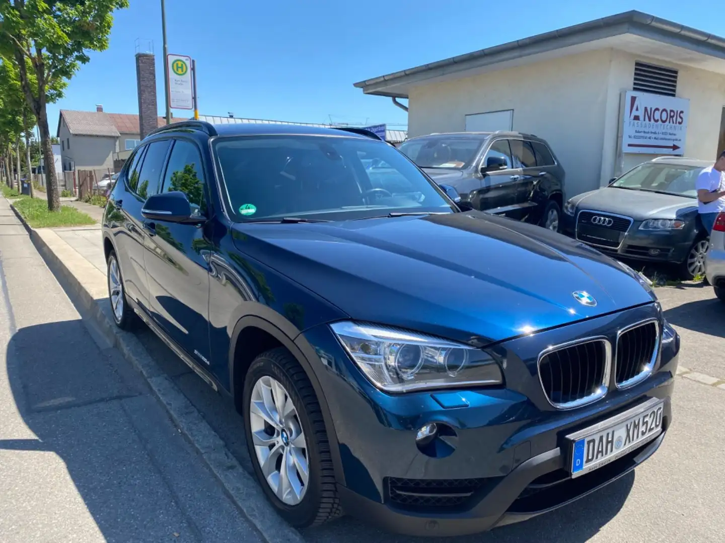 BMW X1 xDrive20d Sport Line Negro - 2
