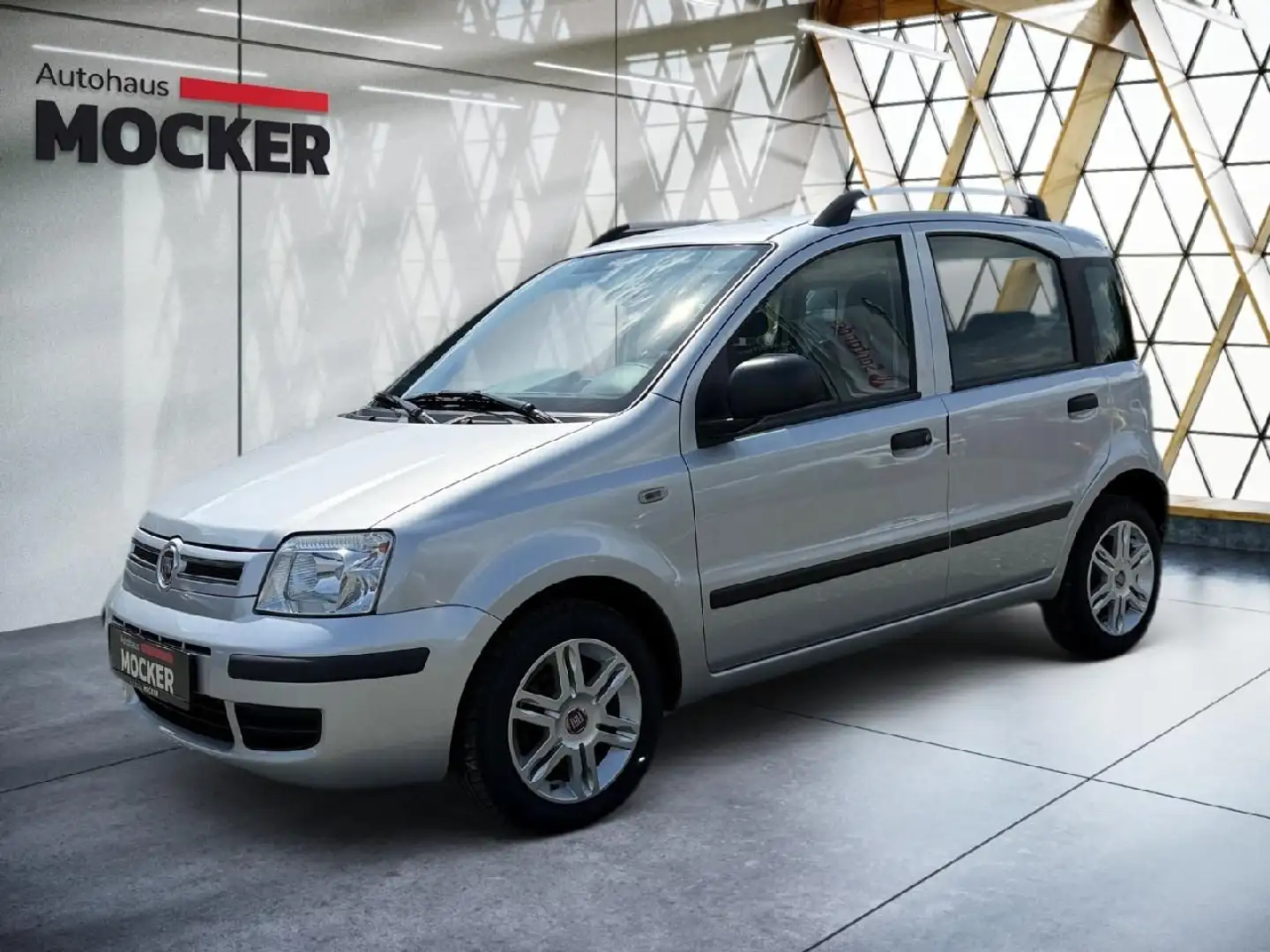 Fiat Panda 1.2 8V Dynamic Gris - 2
