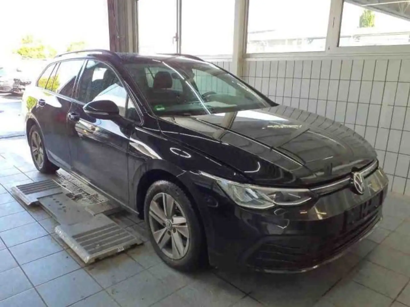 Volkswagen Golf Variant 2.0 TDI DSG AHK VW-GARANTIE 06.2027 Schwarz - 2