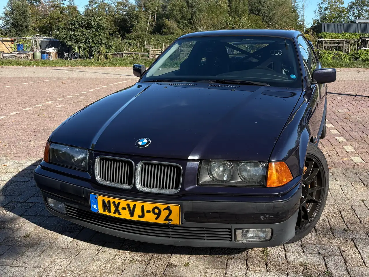 BMW 323i Executive, foto 10
