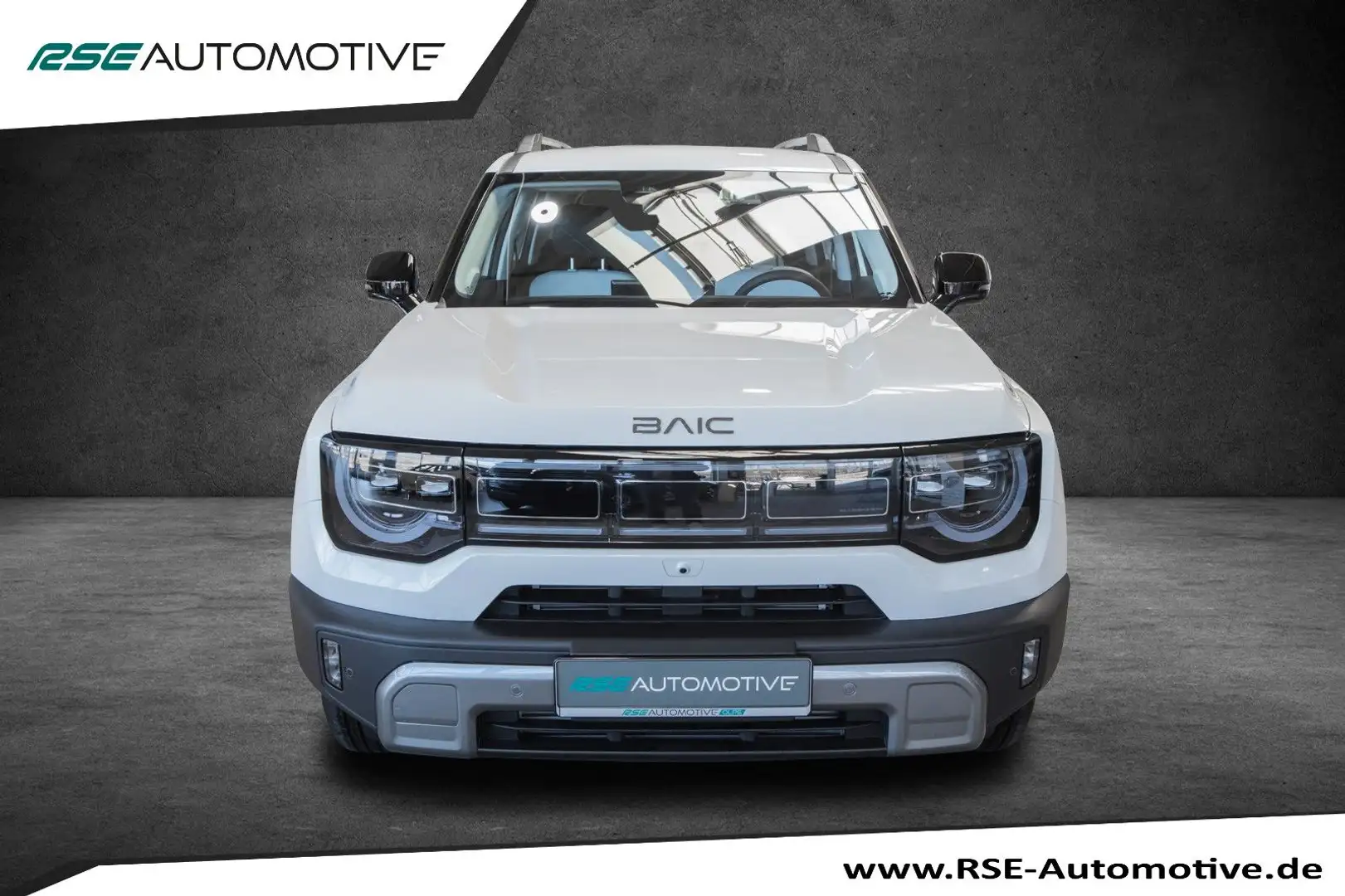 BAIC BJ30 4 WD Hybrid   el Heckklappe  Pano Leder Alb - 2