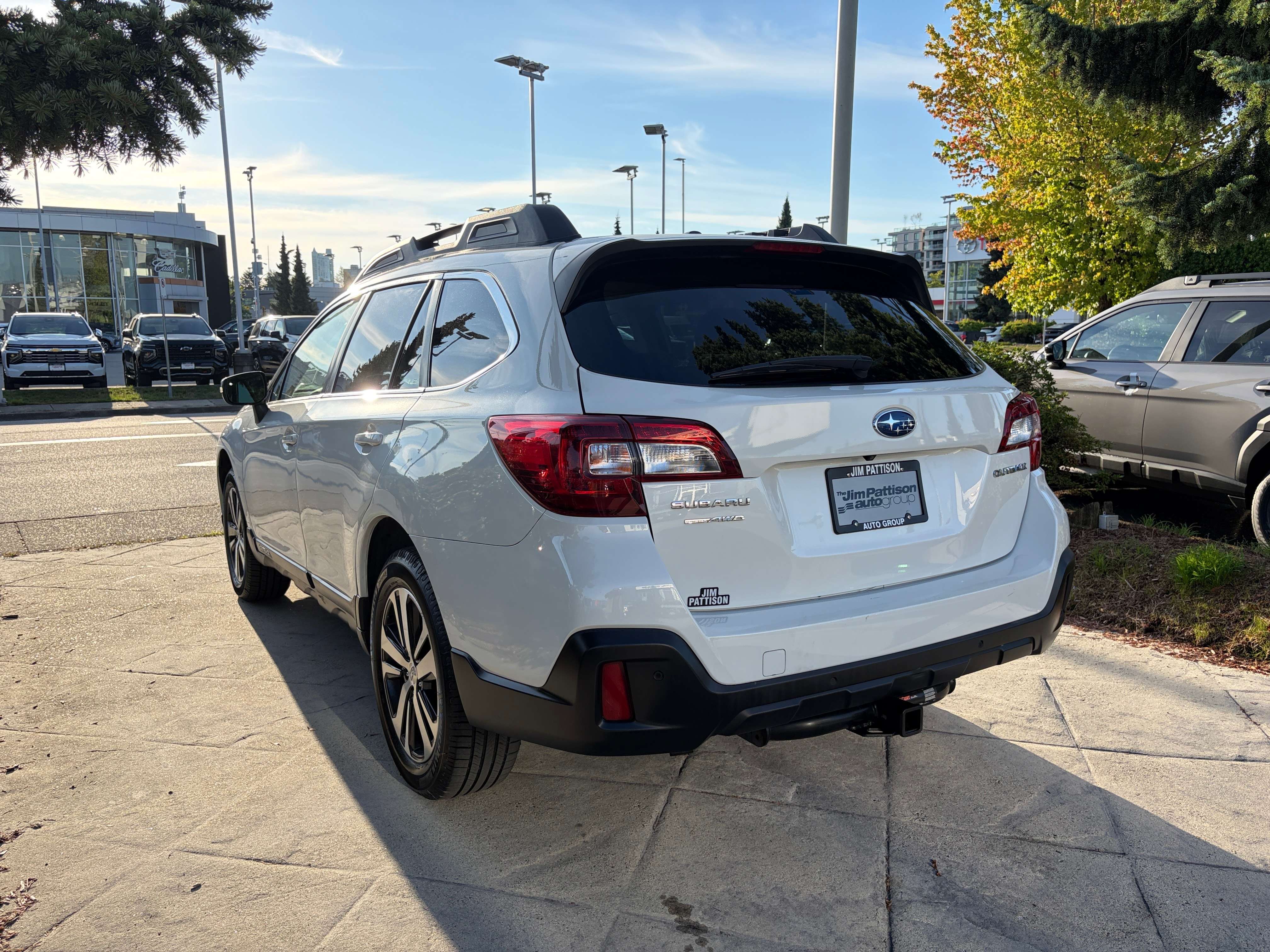 2019 Subaru Outback Limited AWD // NEW TIRES! — снимка 1