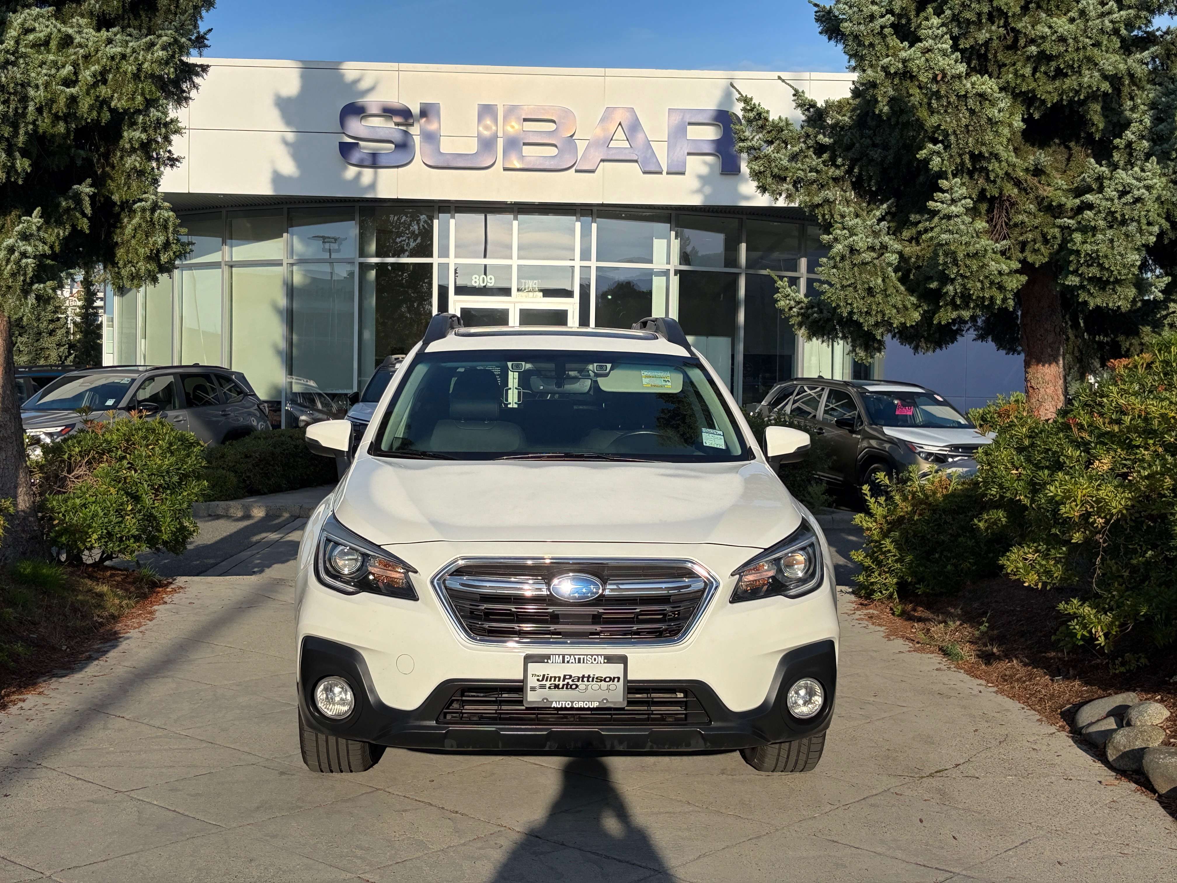 2019 Subaru Outback Limited AWD // NEW TIRES! — снимка 1