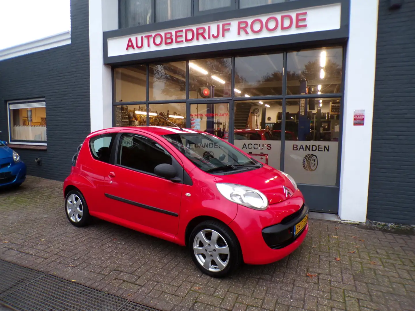 Citroen C1 1.0-12V Ambiance 2 EIGENAAR,NIEUWE APK !! Rouge - 2