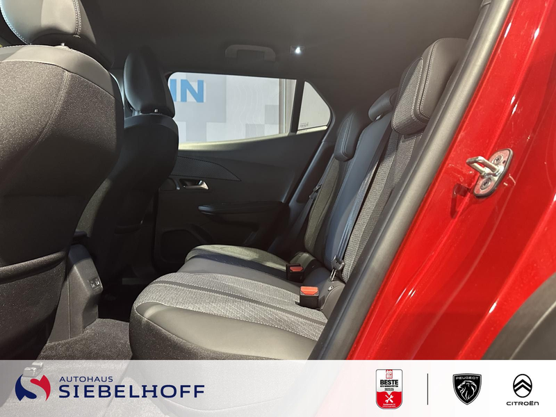 Peugeot 2008 Allure PureTech 100 — photo 9