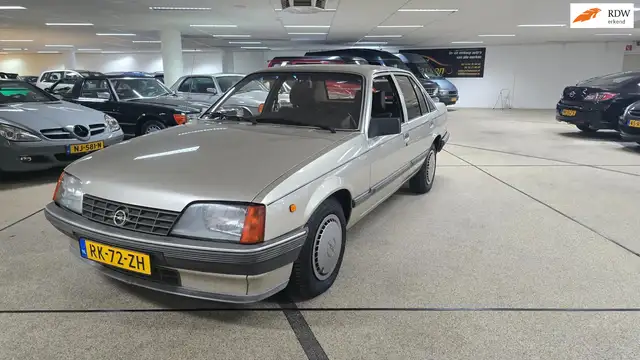 Opel Rekord 2.0 UNIEK!!! 42.000DKM!!! NAP!!! NIEUWE APK DEC.20