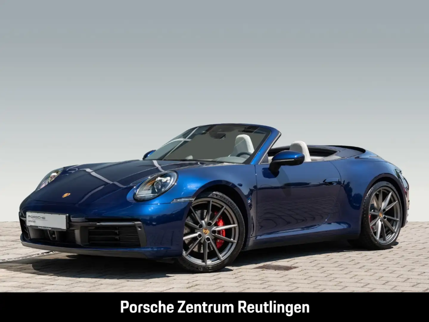 Porsche 992 911 Carrera 4S Cabrio Sportabgasanlage LED Blauw - 1