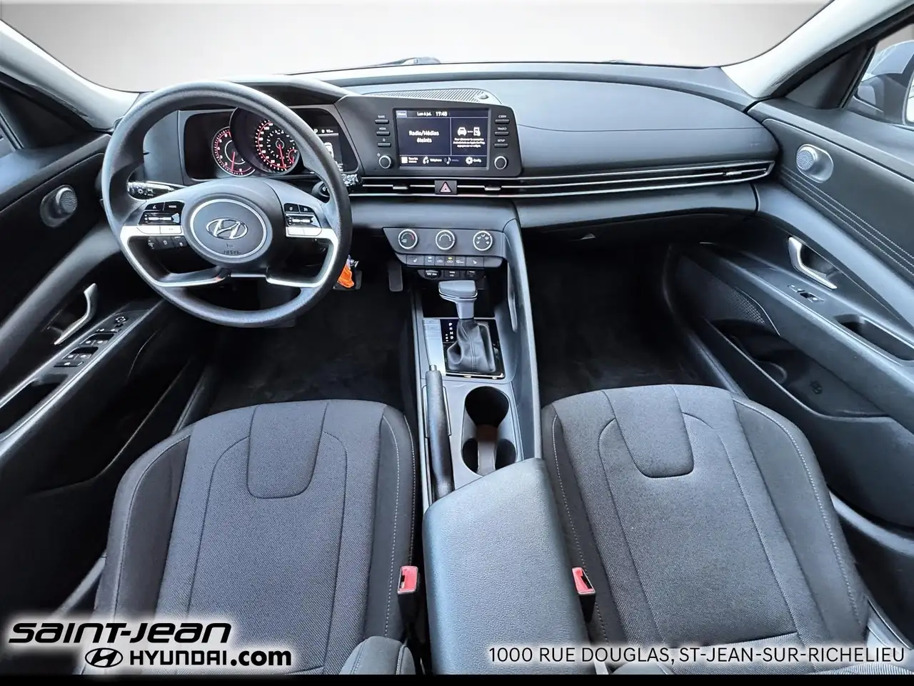 Hyundai ELANTRA снимка Hyundai ELANTRA