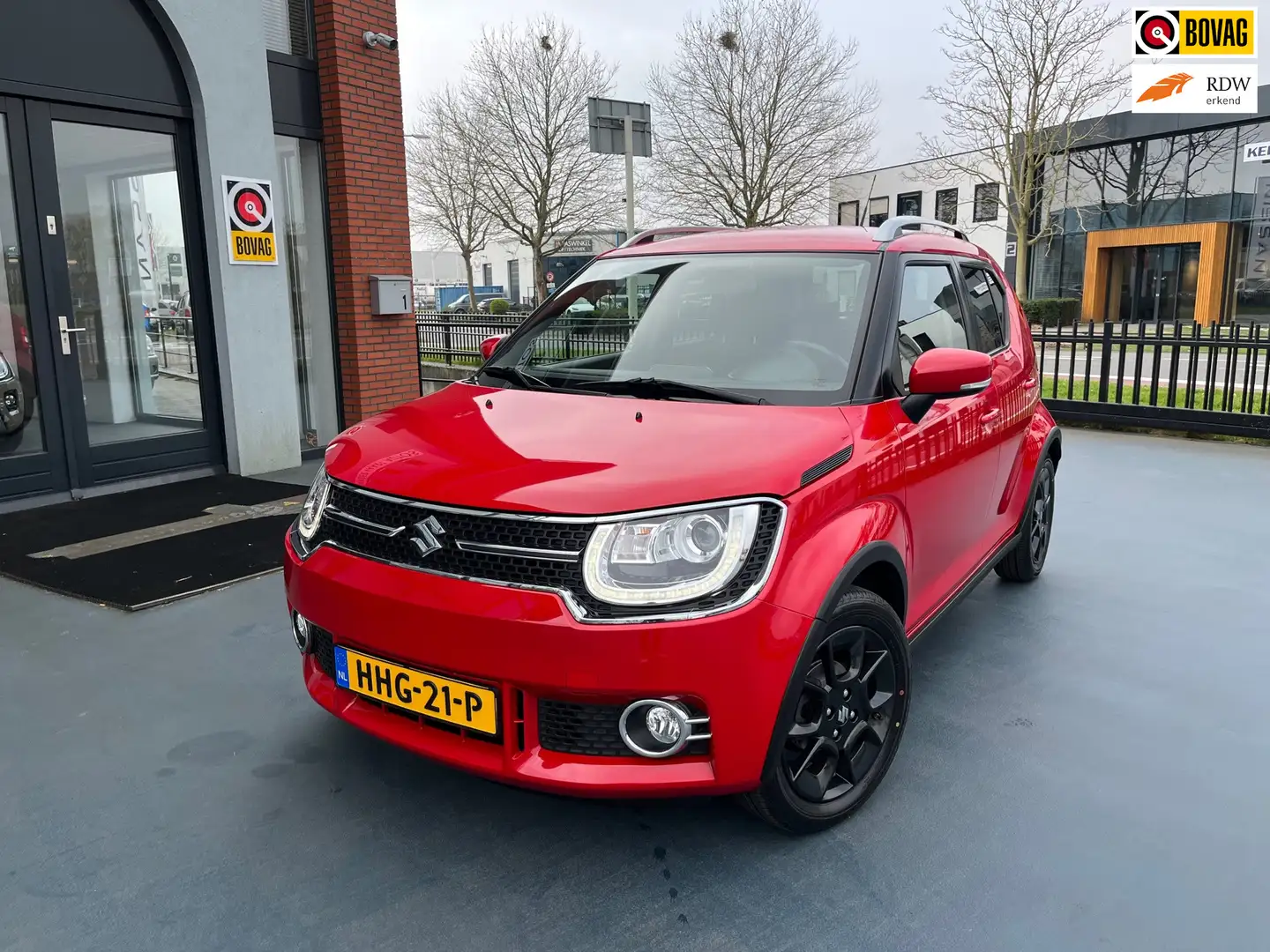 Suzuki Ignis 1.2 Stijl AUTOMAAT CLIMA ACHTERUITRIJCAMERA Rood - 1