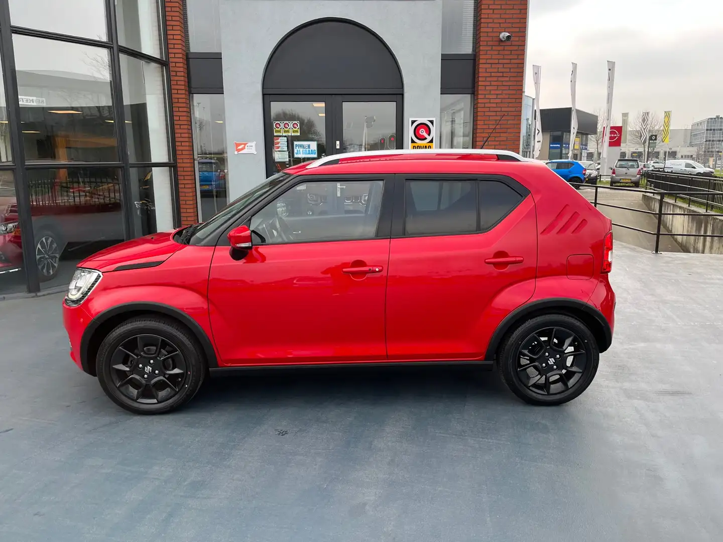 Suzuki Ignis 1.2 Stijl AUTOMAAT CLIMA ACHTERUITRIJCAMERA Rood - 2
