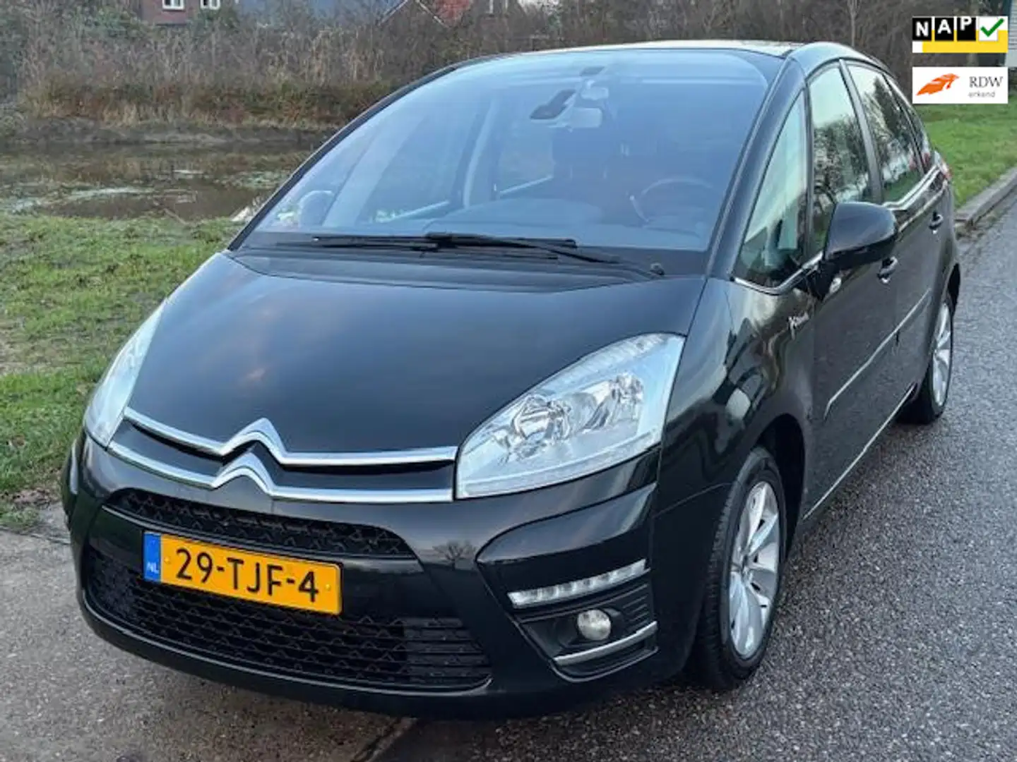 Citroen C4 Picasso 1.6 THP Collection Automaat ECC Audio-CD/MP3 Navig Schwarz - 1