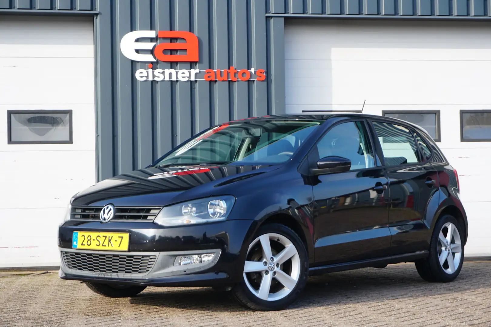 Volkswagen Polo 1.2 TSI 90 PK Comfortline 5 DRS. | AIRCO | CRUISE Schwarz - 1