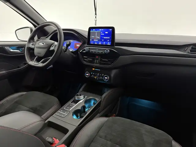 Ford Kuga view 4
