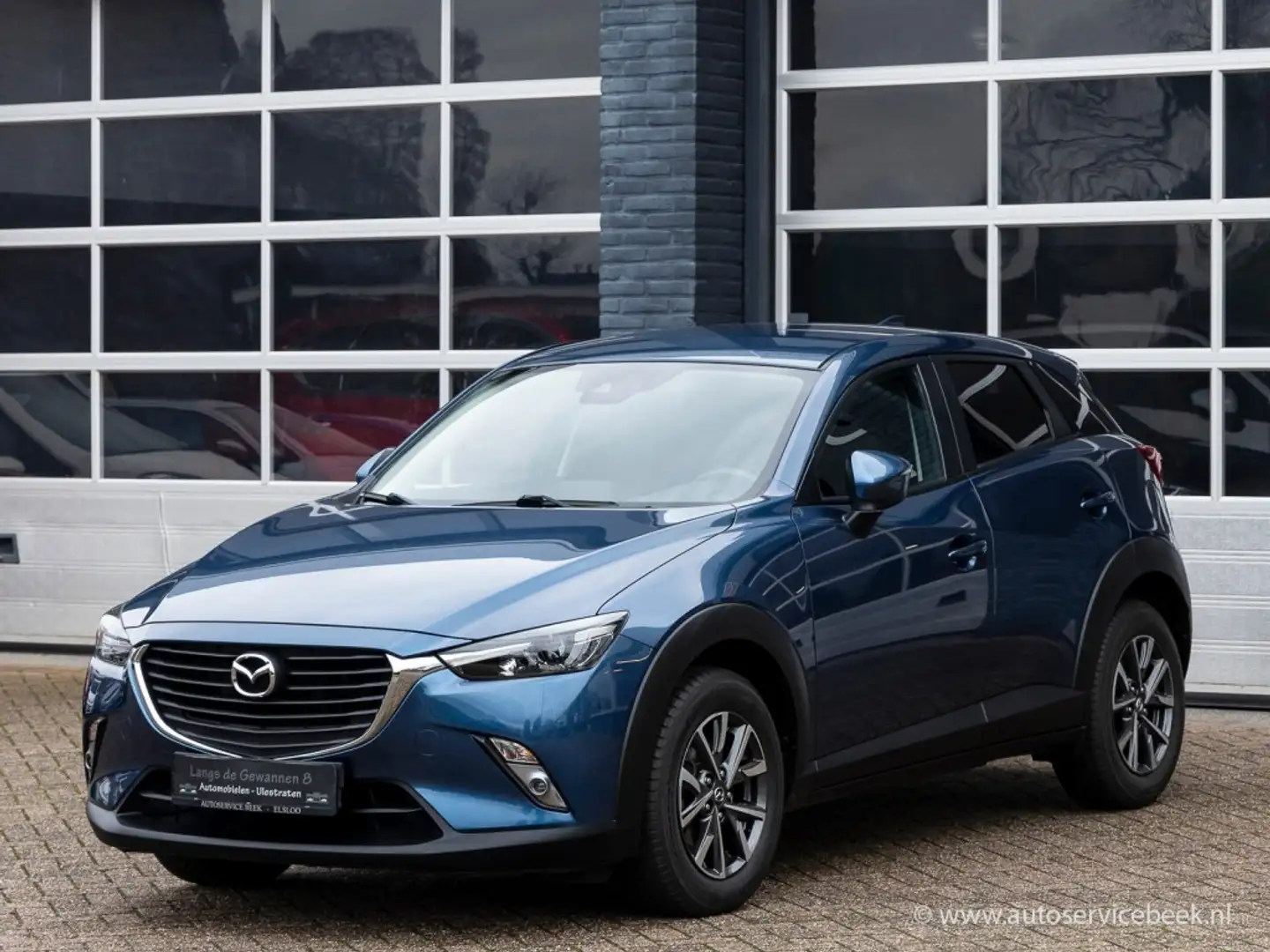 Mazda CX-3 CX-3 SkyActiv-G 120 exclusive line automaat Blauw - 1