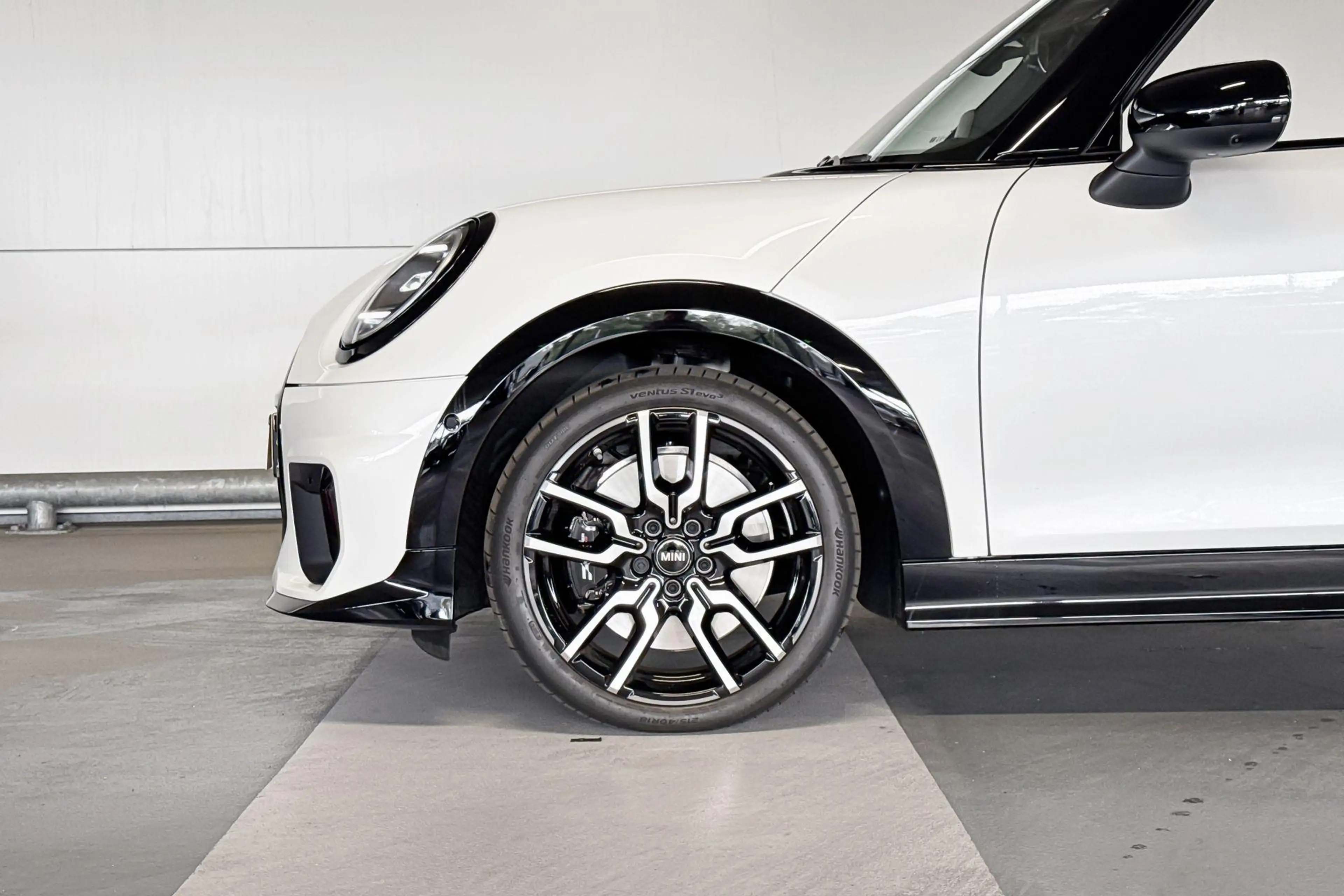 MINI Cooper S Cabrio 2.0 John Cooper Works XL — photo 4