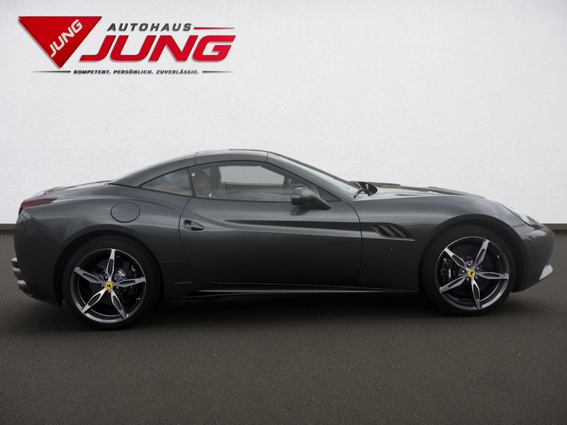 Ferrari California 30 *DE-Fzg.*Unfallfrei*Carbon-Keramik — photo 6