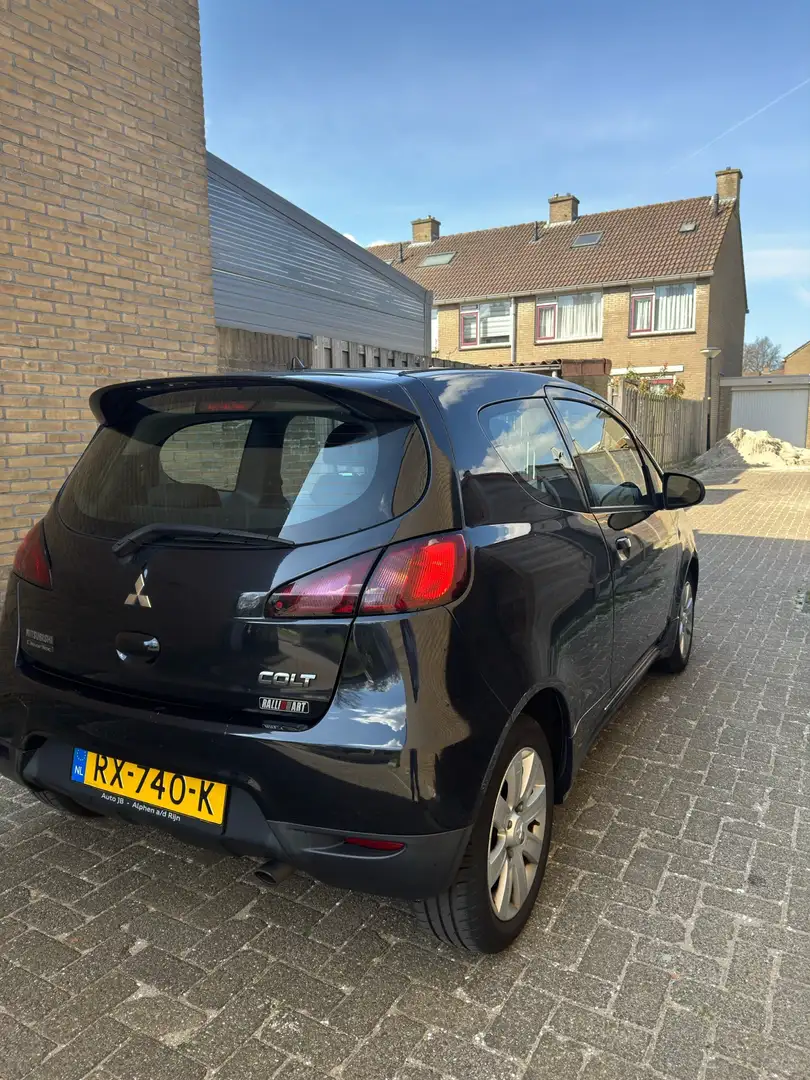 Mitsubishi Colt 1.3 Edition Two Siyah - 2