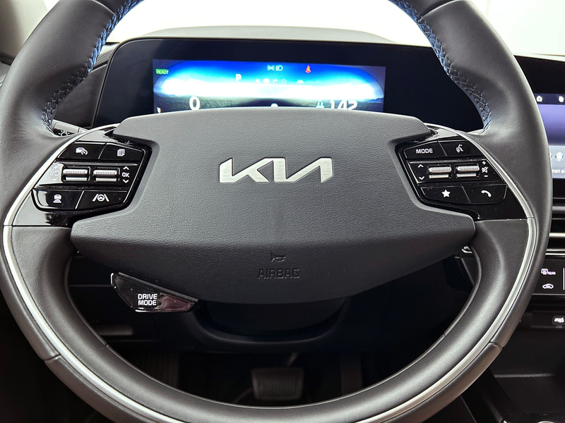 Kia e-Niro EV DynamicLine 64.8 kWh — photo 39