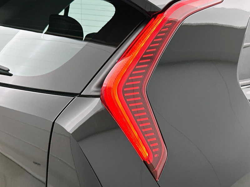 Kia e-Niro EV DynamicLine 64.8 kWh — photo 29