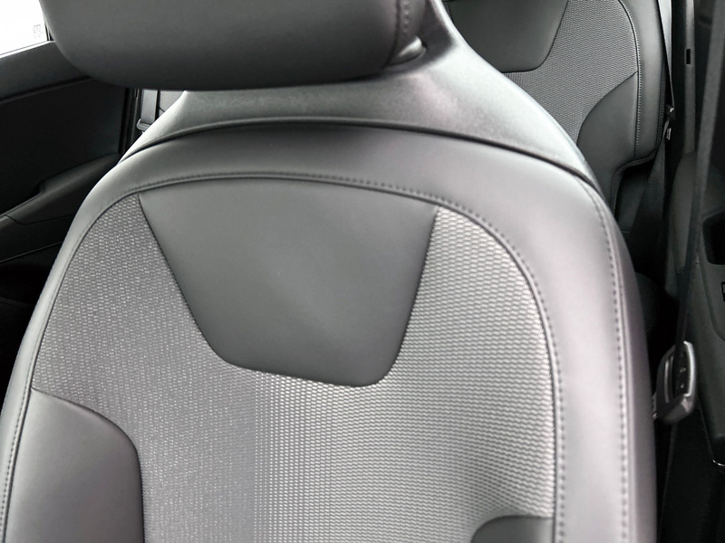 Kia e-Niro EV DynamicLine 64.8 kWh — photo 18