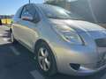 Toyota Yaris Yaris 1.4D-4D Luna Luna Plateado - thumbnail 3