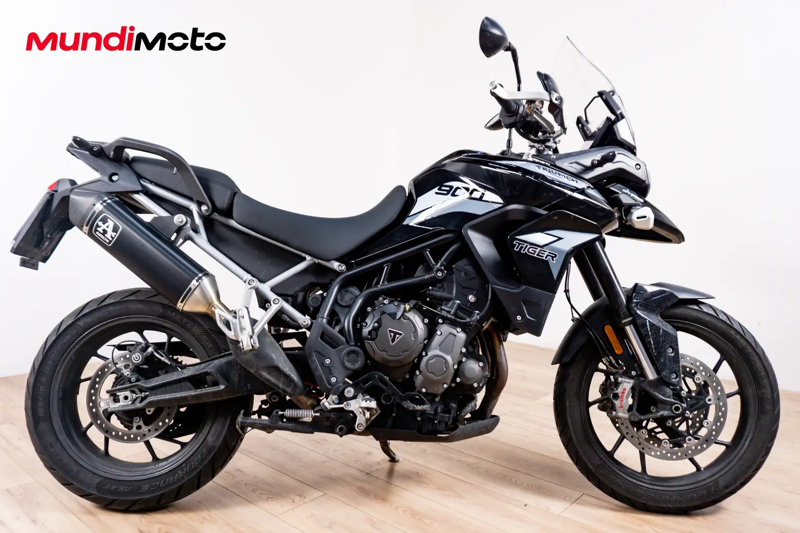 Triumph Tiger 900 - 1