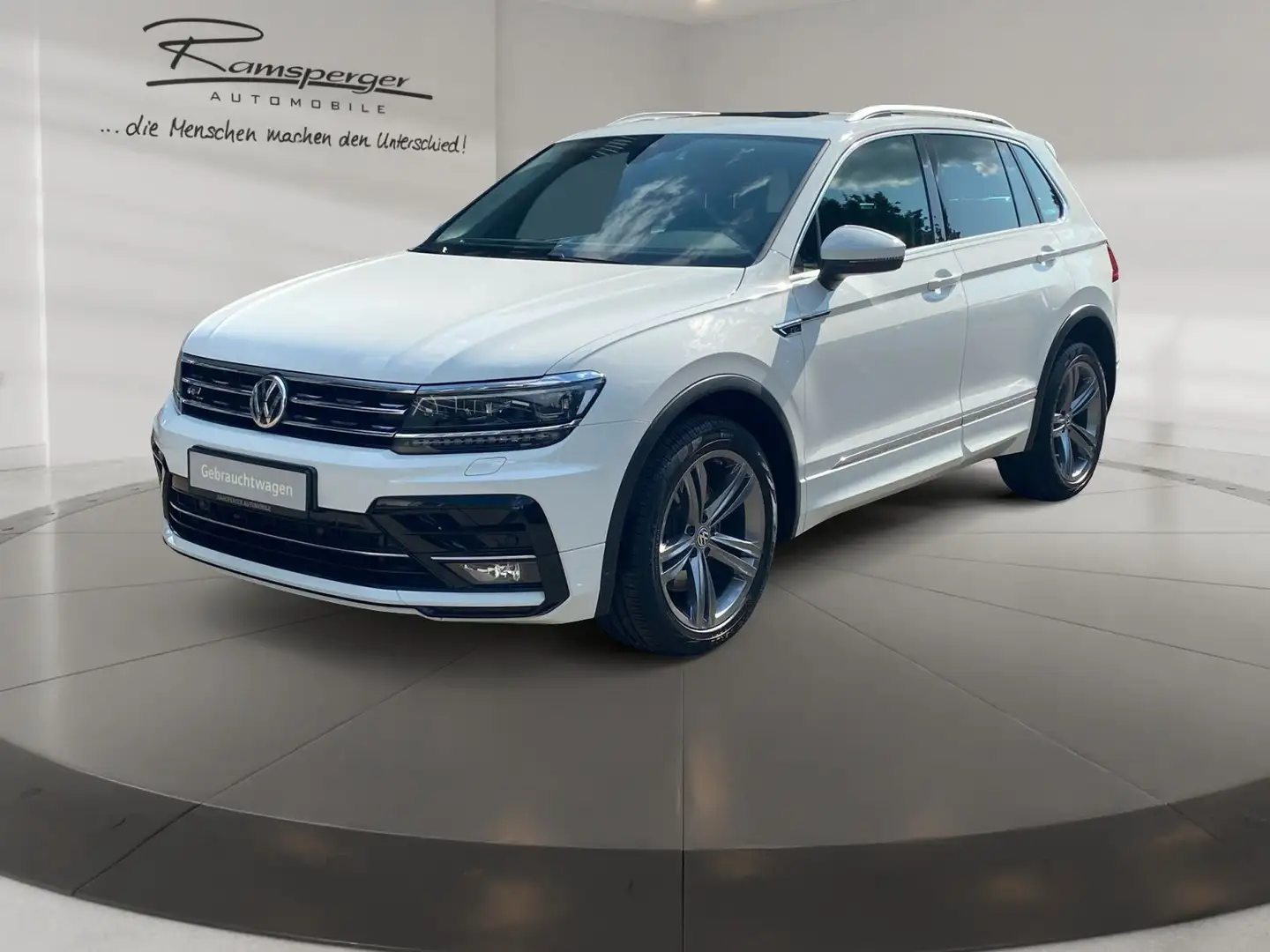 Volkswagen Tiguan Highline 2,0 TDI DSG Wit - 2
