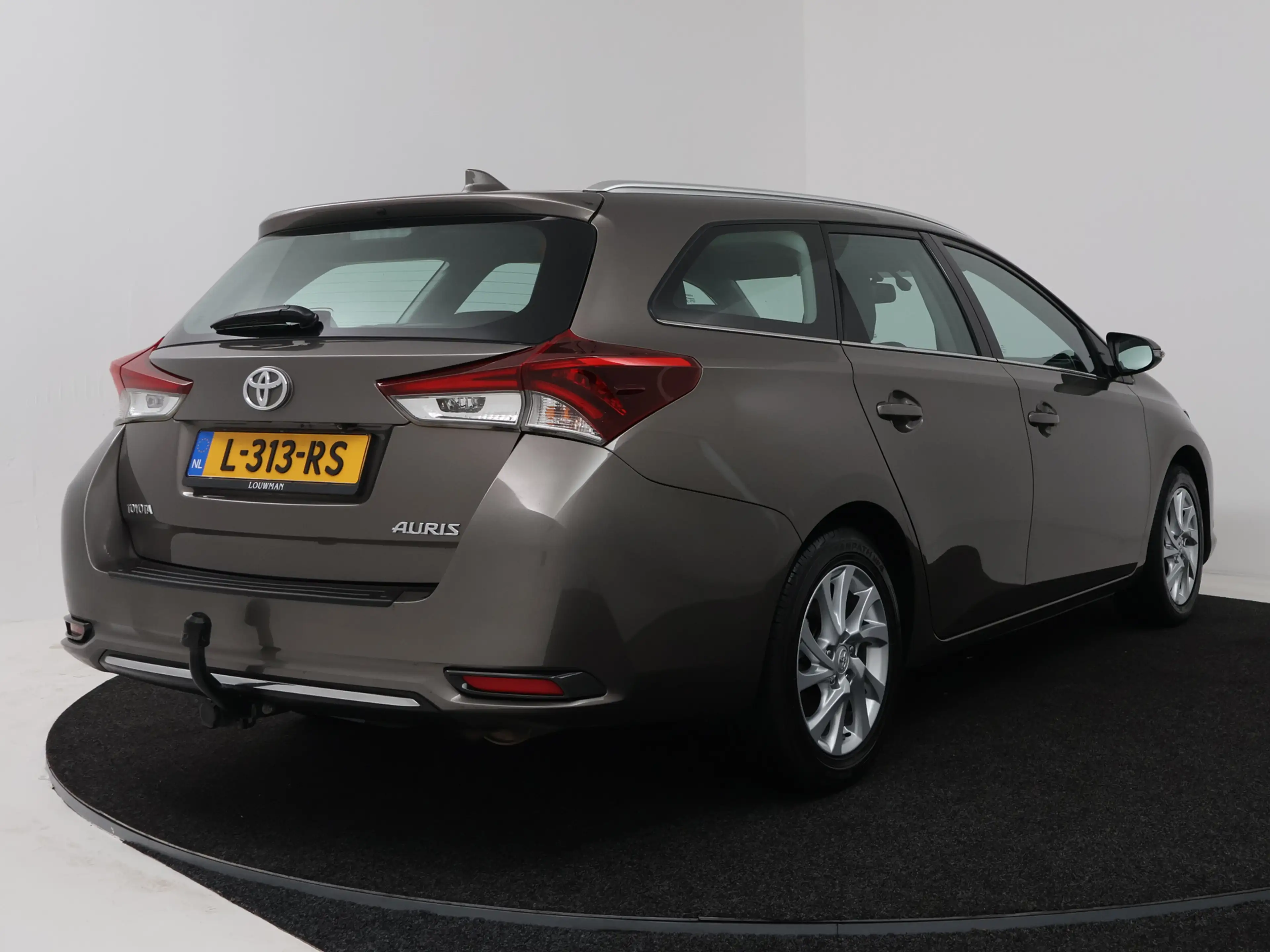 Toyota Auris Touring Sports 1.2T Dynamic | 1300kg trekgewicht | — photo 2