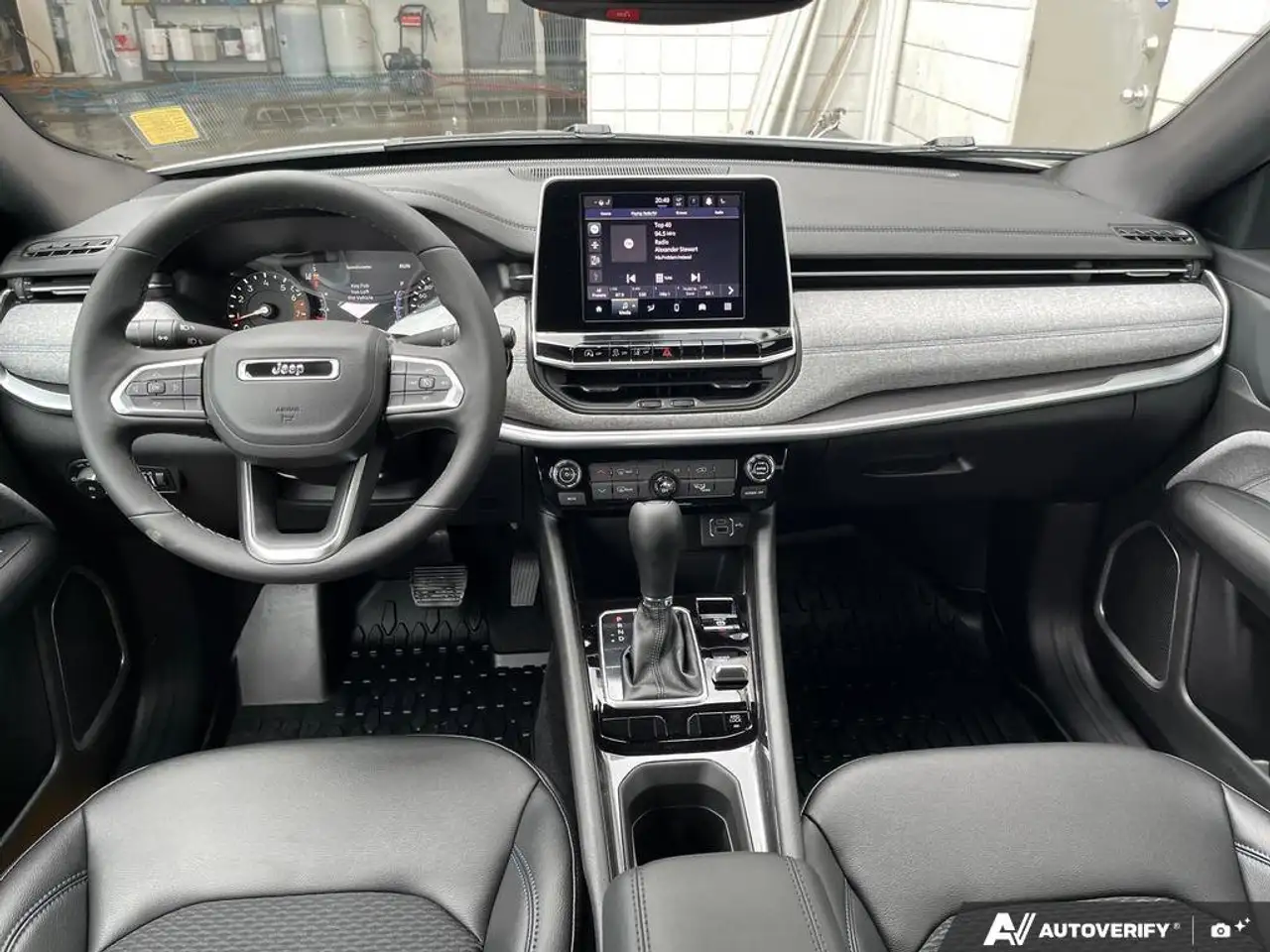 Jeep Compass снимка Jeep Compass