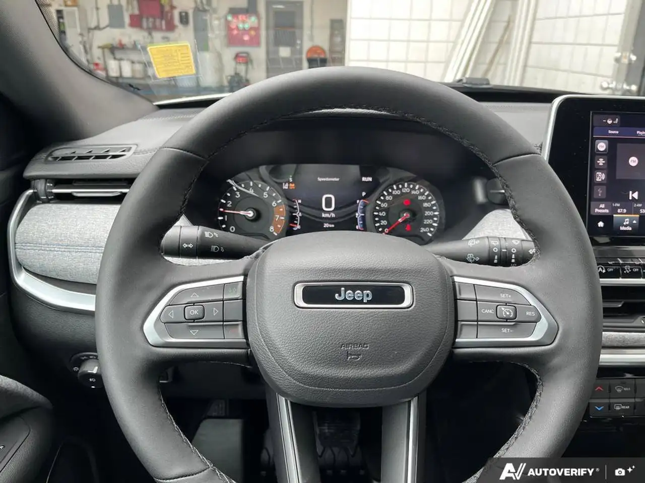 Jeep Compass снимка Jeep Compass