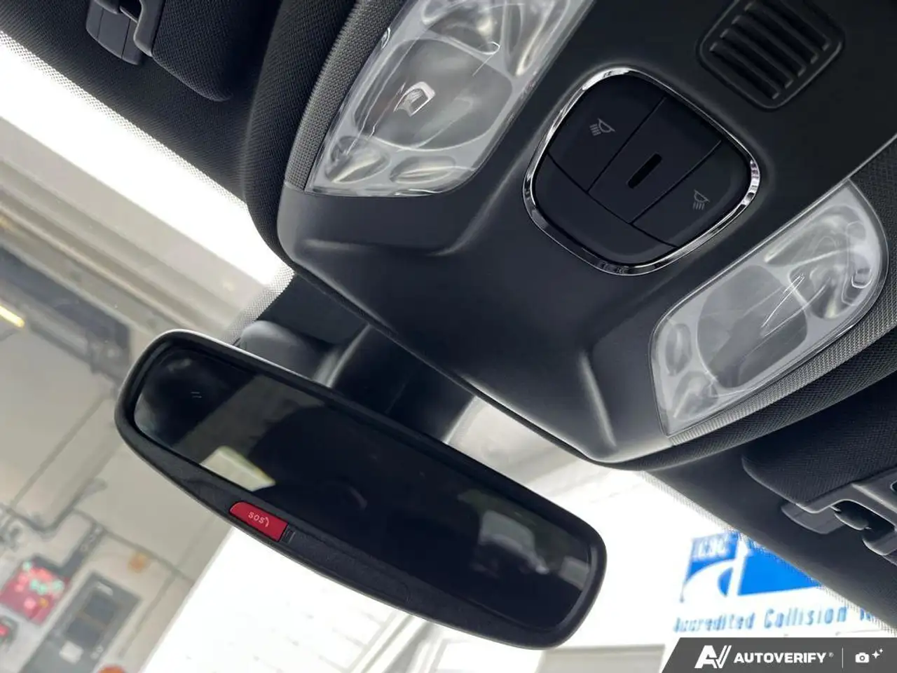 Jeep Compass снимка Jeep Compass