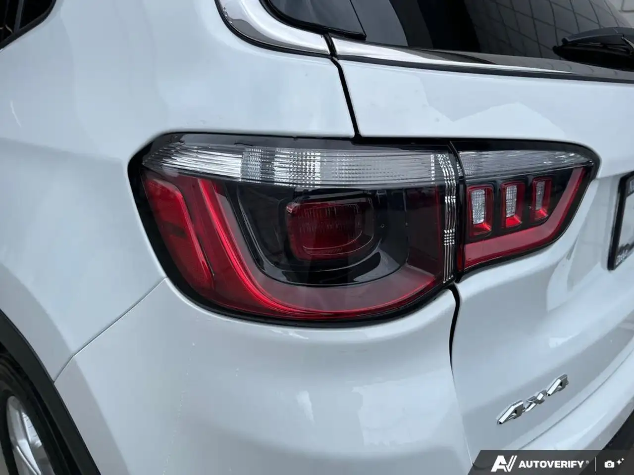 Jeep Compass снимка Jeep Compass