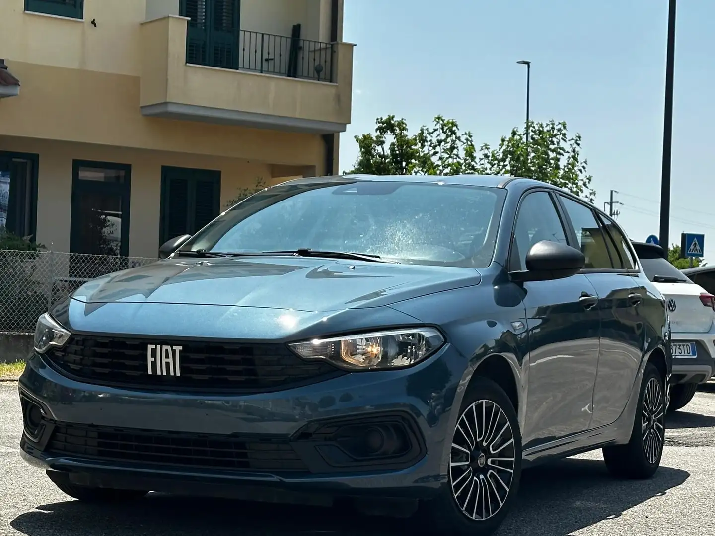 Fiat Tipo 5p 1.5 t4 hybrid (Red) 130cv dct - 1