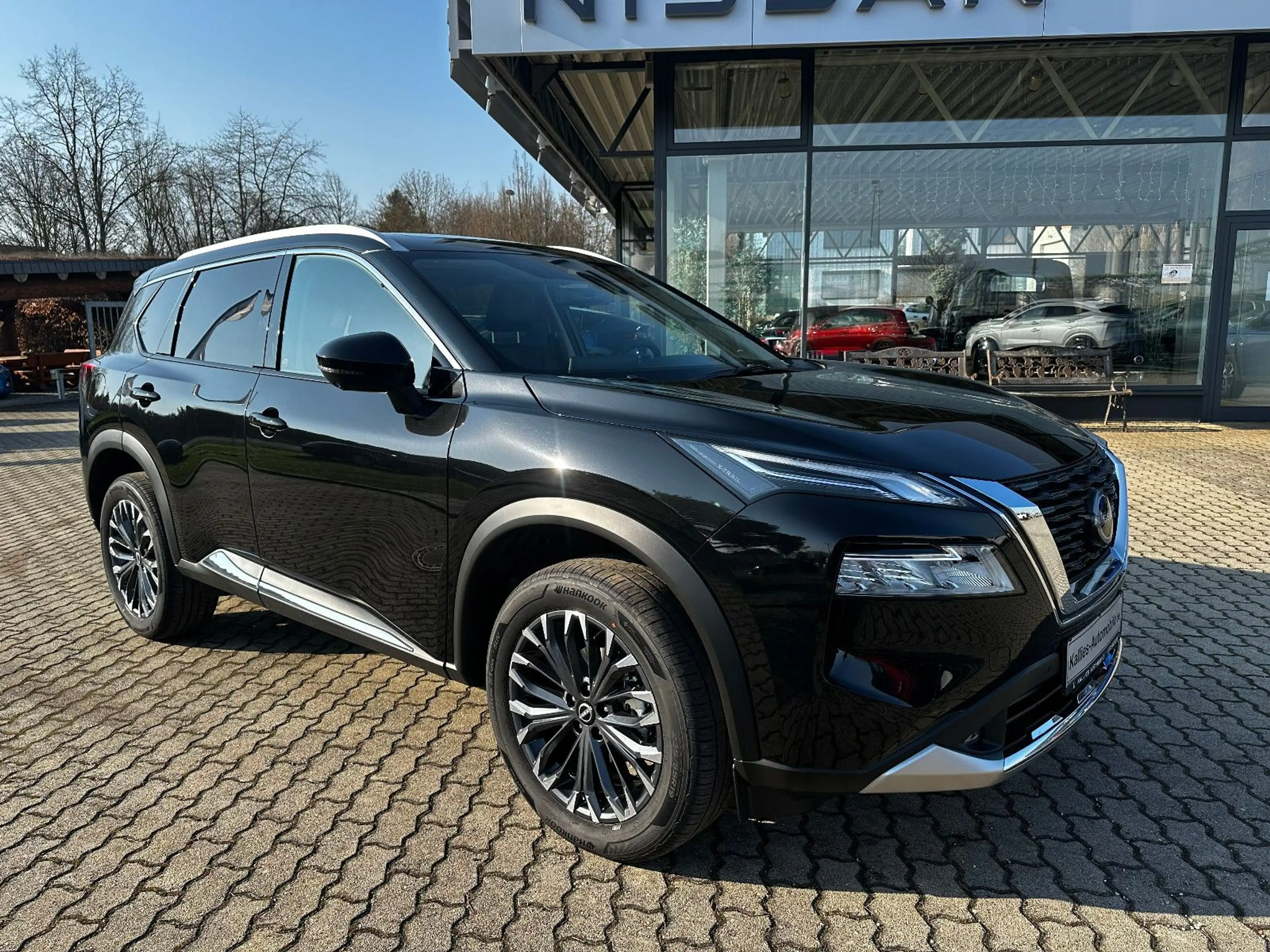 Nissan X-Trail Tekna 1,5 VC-T CVT 2WD ACC — photo 4