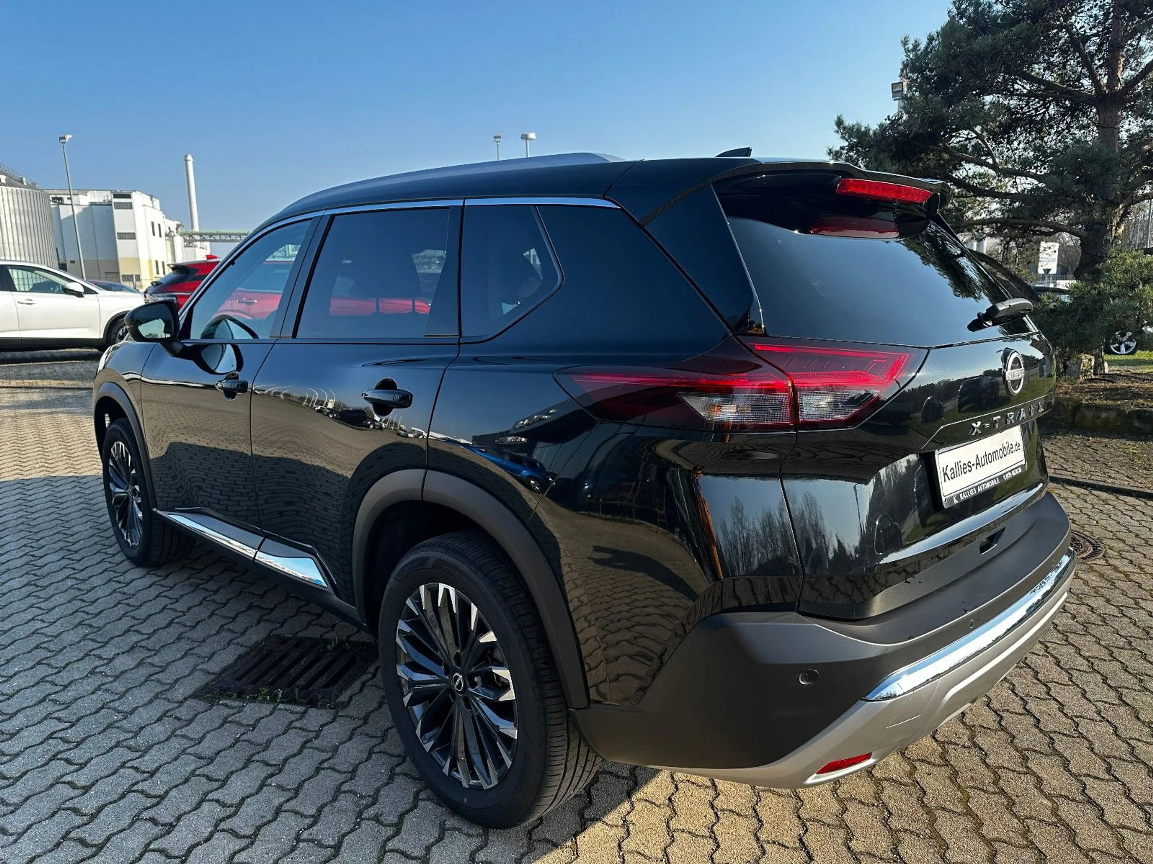 Nissan X-Trail Tekna 1,5 VC-T CVT 2WD ACC — photo 5