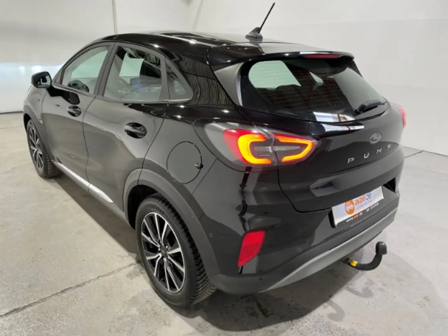 Ford Puma 1.5 EcoBlue Titanium EU6d LED ACC Navi AHK Schwarz - 2