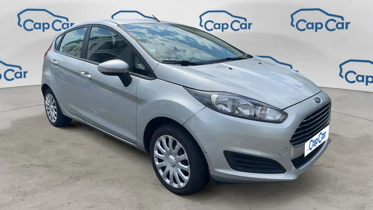 Ford Fiesta 5 portes — photo 29