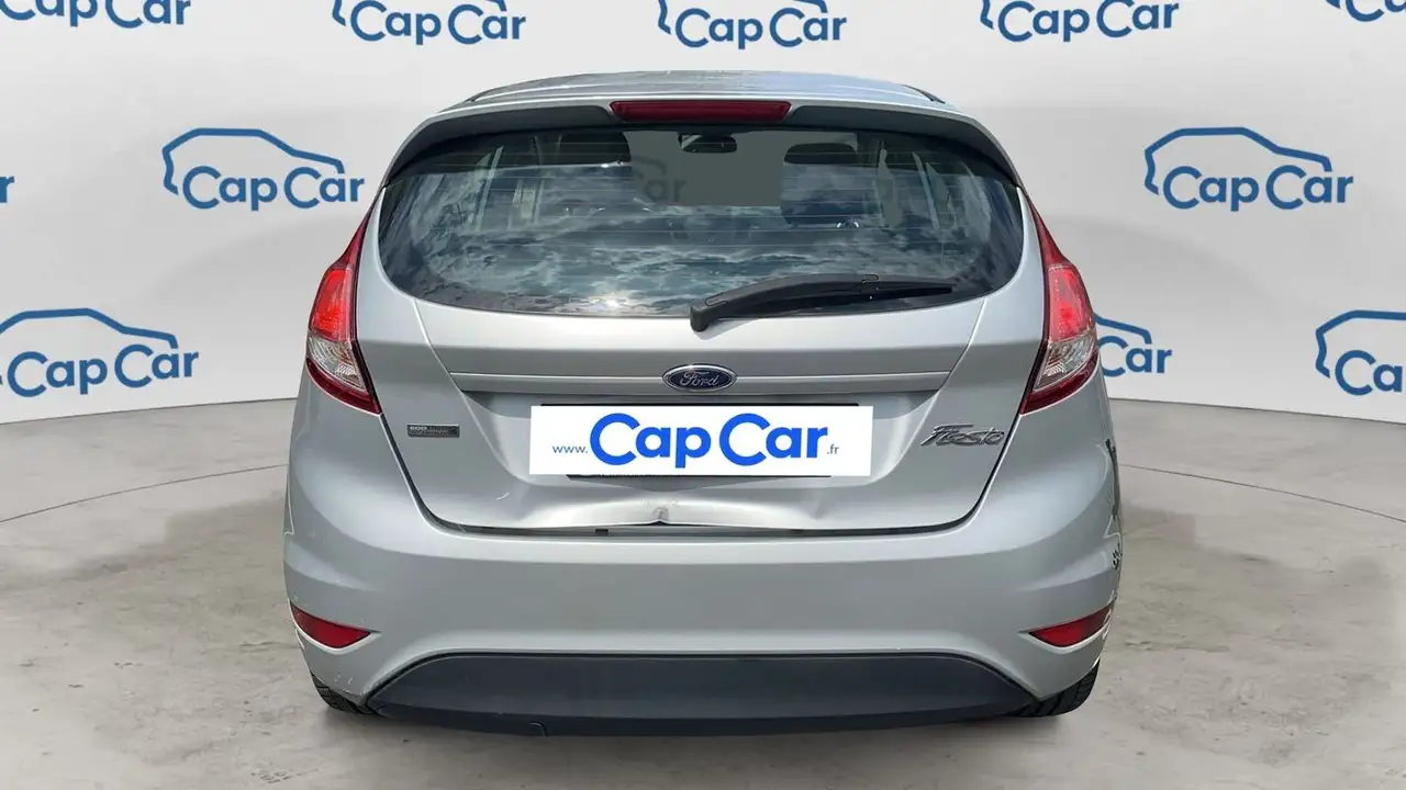 Ford Fiesta 5 portes — photo 3