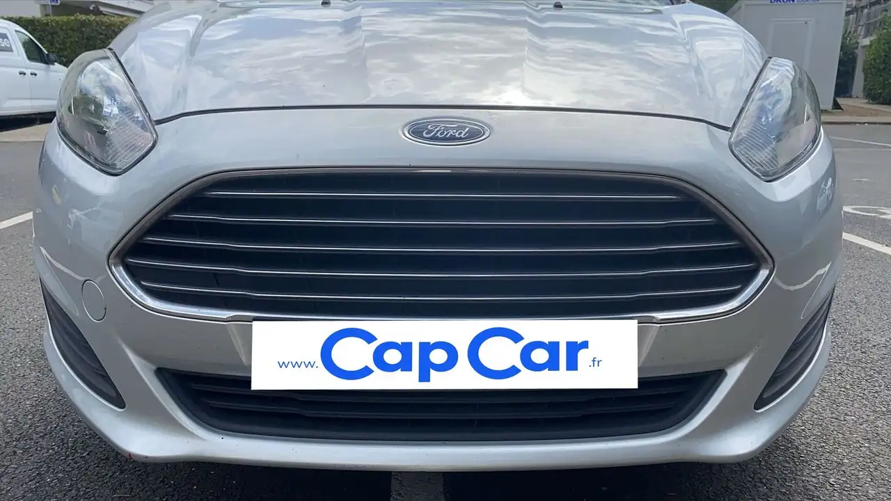 Ford Fiesta 5 portes — photo 20