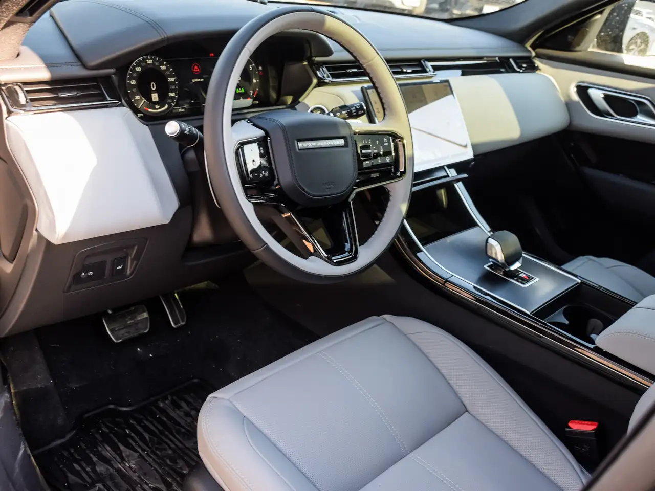 Land Rover Range Rover Velar снимка Land Rover Range Rover Velar